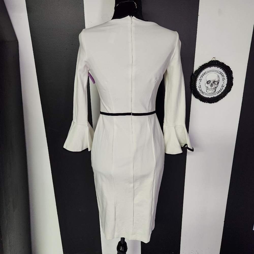 Tulip bellsleeve ribkoff dress - Picture 5 of 6